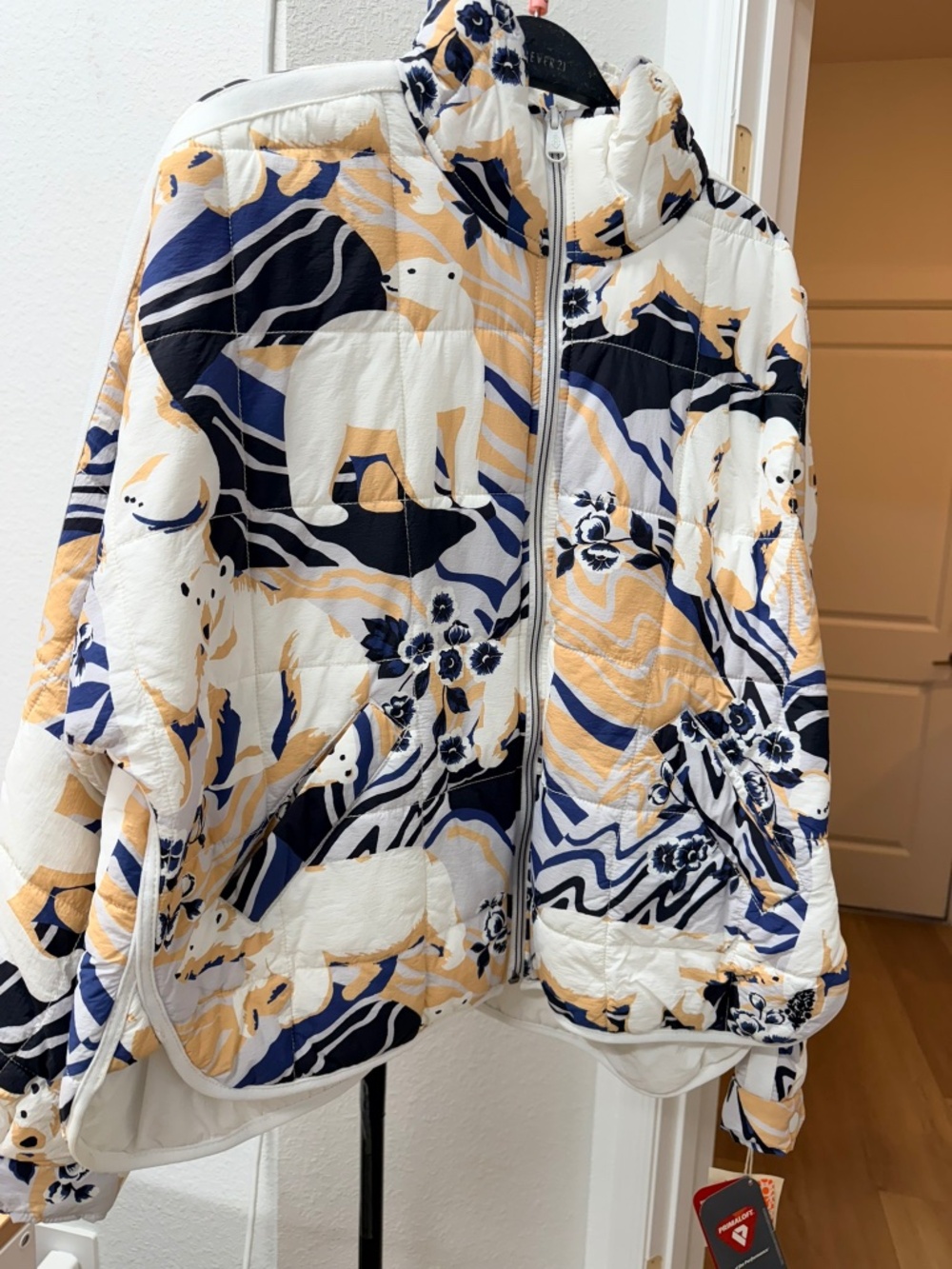FREE MOVEMENT- POLO BEAR PUFFY JACKET